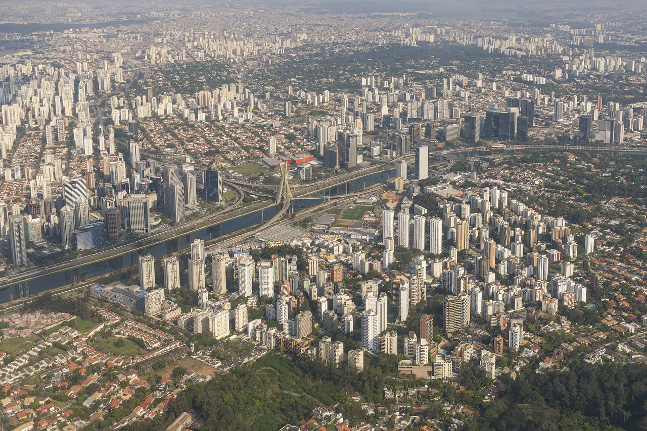 city, footprint, building-4492204.jpg