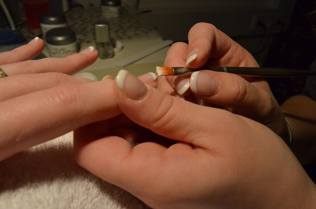fingernails, hands, nail design-259972.jpg